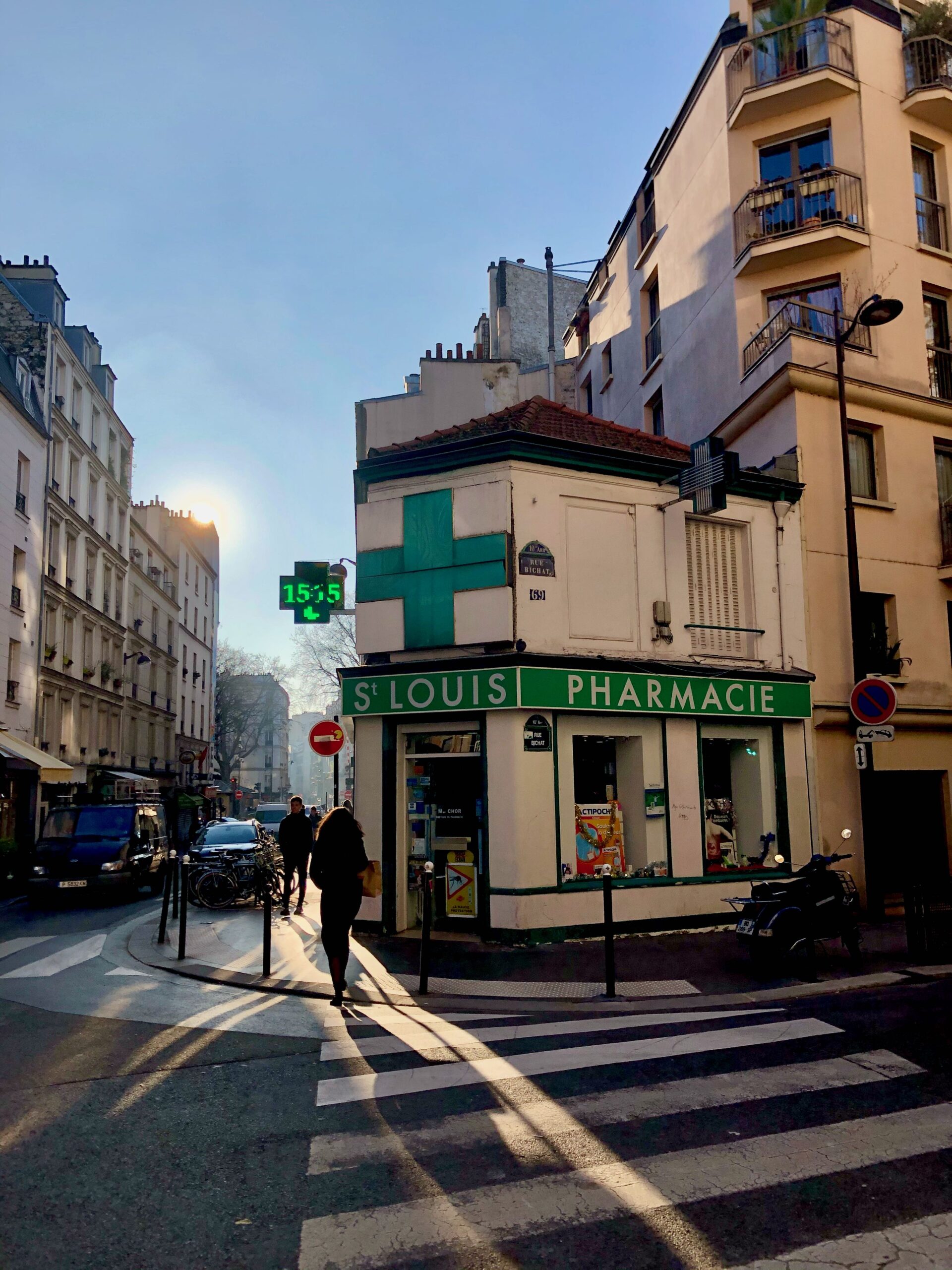 Pros & Cons of the French Healthcare System